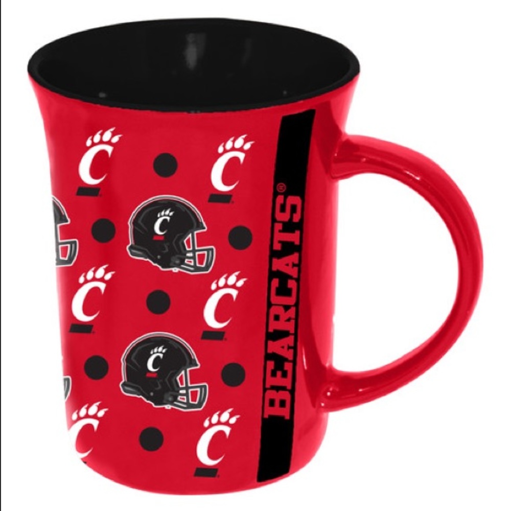 Cincinnati Bearcats Line Up mug